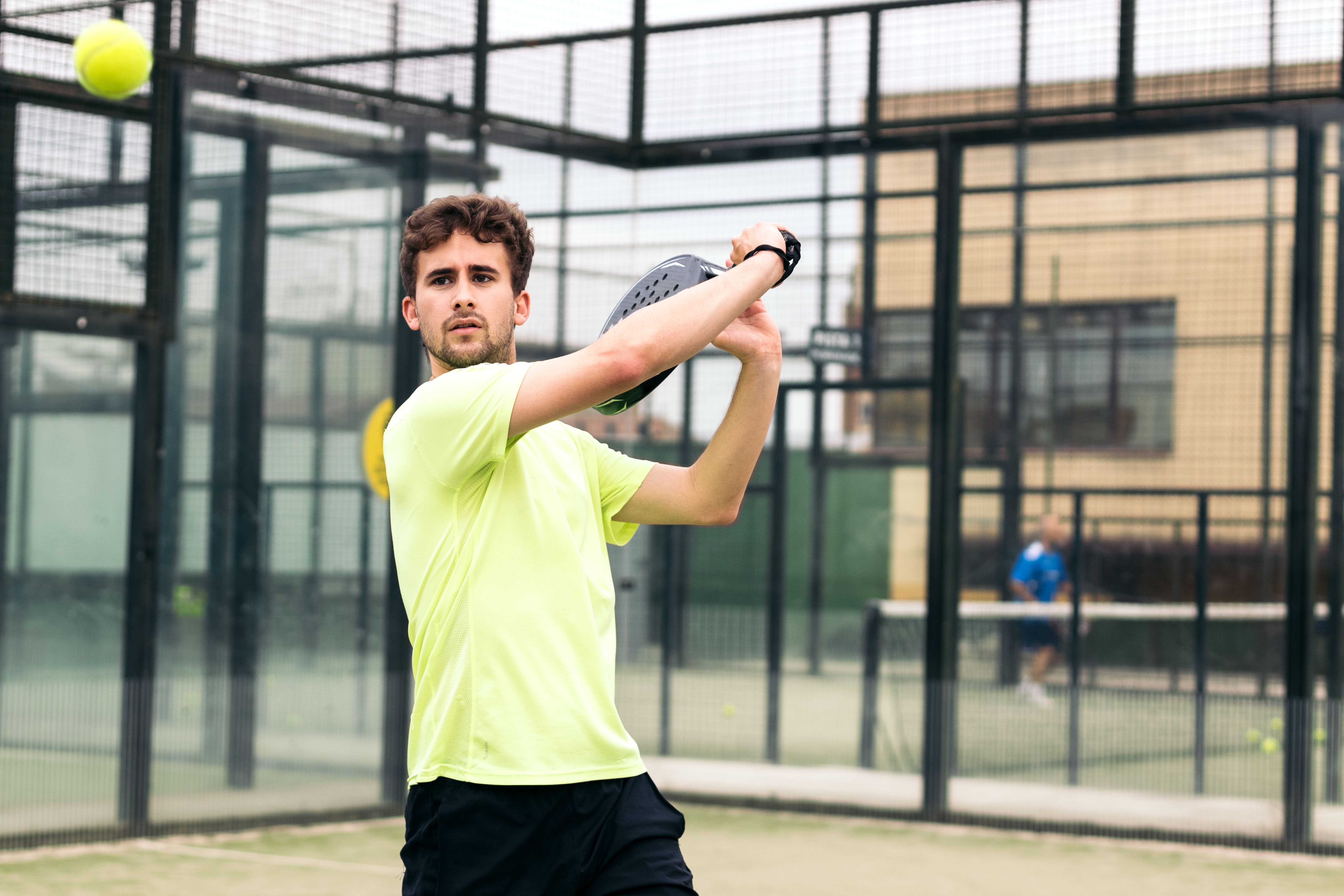 Siap main padel sport sambil nambah temen baru?